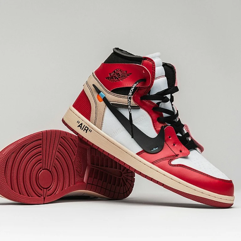 Les secrets des chaussures inspirées par Travis Scott