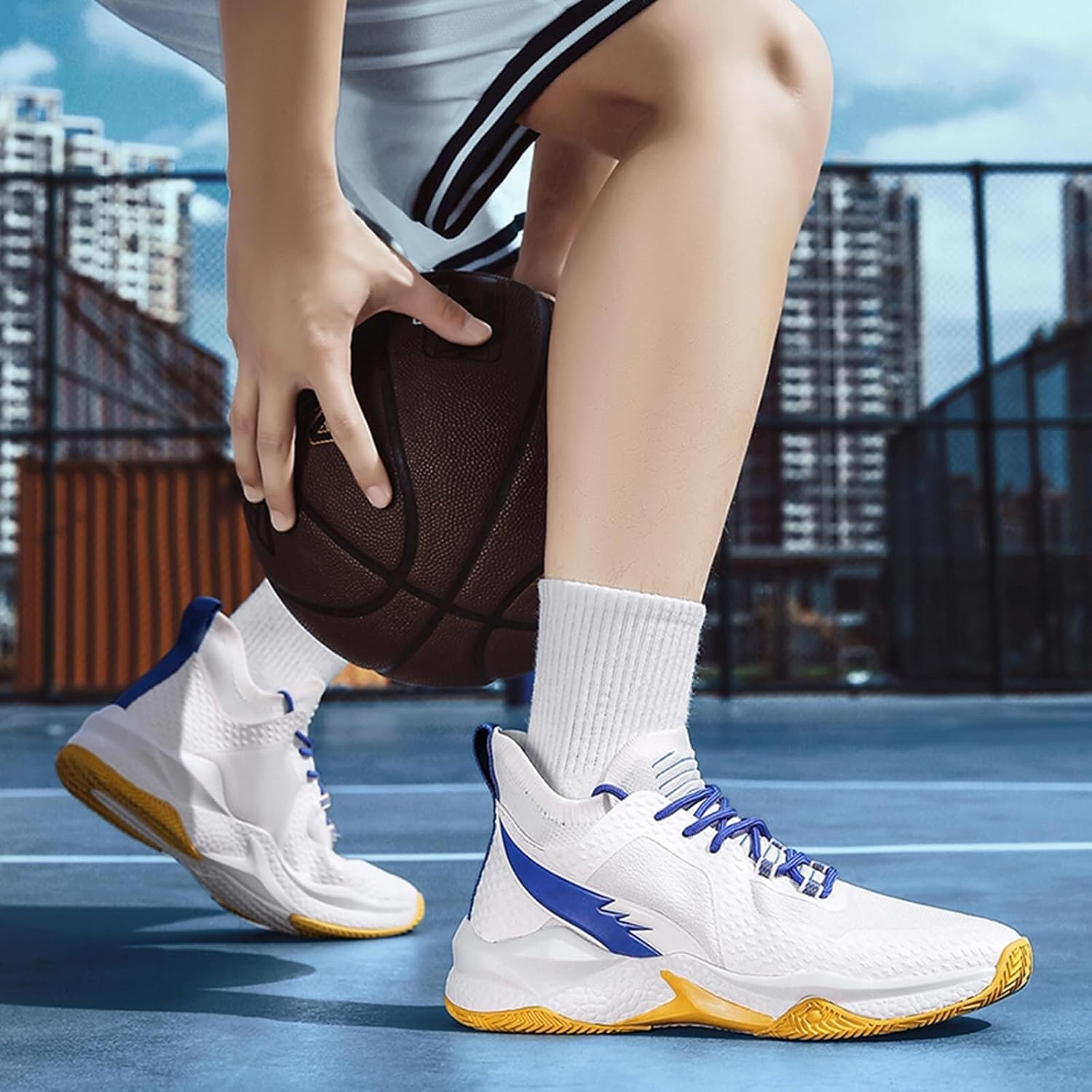 Générique Chaussures de Basketball Montantes for Hommes Grandes Tailles, antidérapantes, amortissantes et résistantes à l'usure, Bottes d'entraînement Sportif Chaussures de Marche 42 EU White